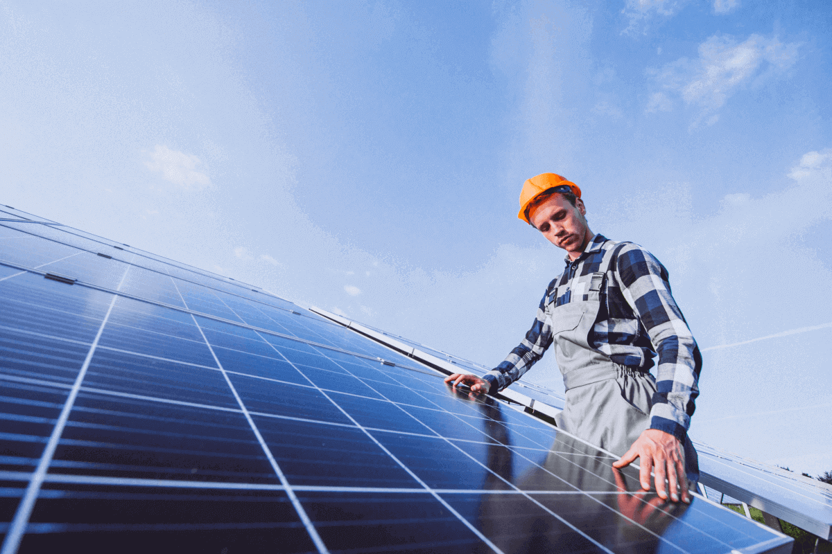 Energia solar vale a pena? Como avaliar no seu caso Energia solar vale a pena? Como avaliar no seu caso